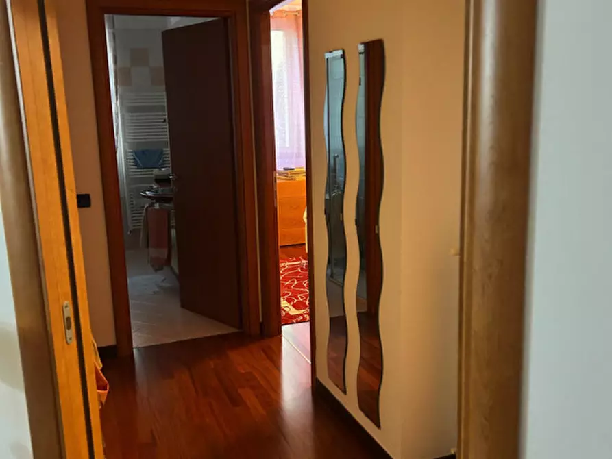 Immagine 5 di Appartamento in vendita  a Rovigo