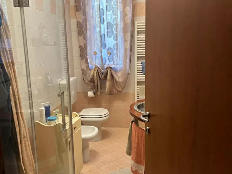 Immagine 10 di Appartamento in vendita  a Rovigo