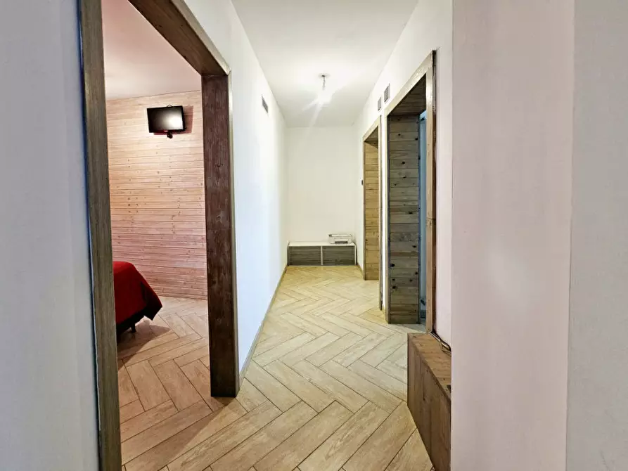 Immagine 12 di Villetta a schiera in vendita  in VIA ANTONIO VIVALDI a Sant'urbano
