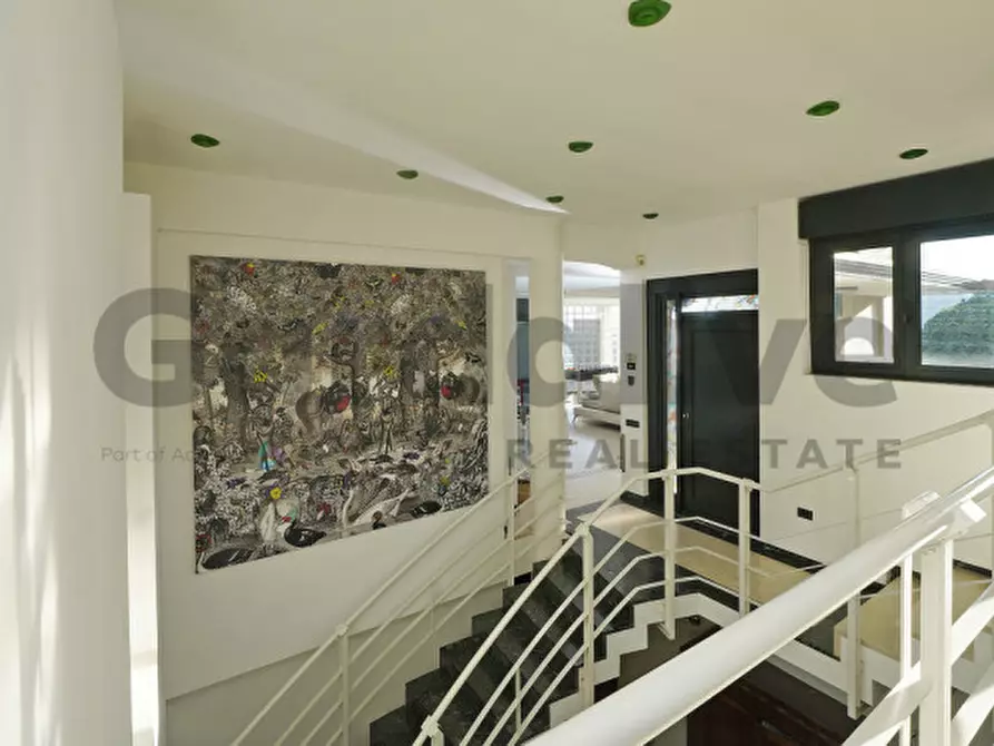 Immagine 10 di Villa in vendita  in Via Sant'Anna, Salò a Salò