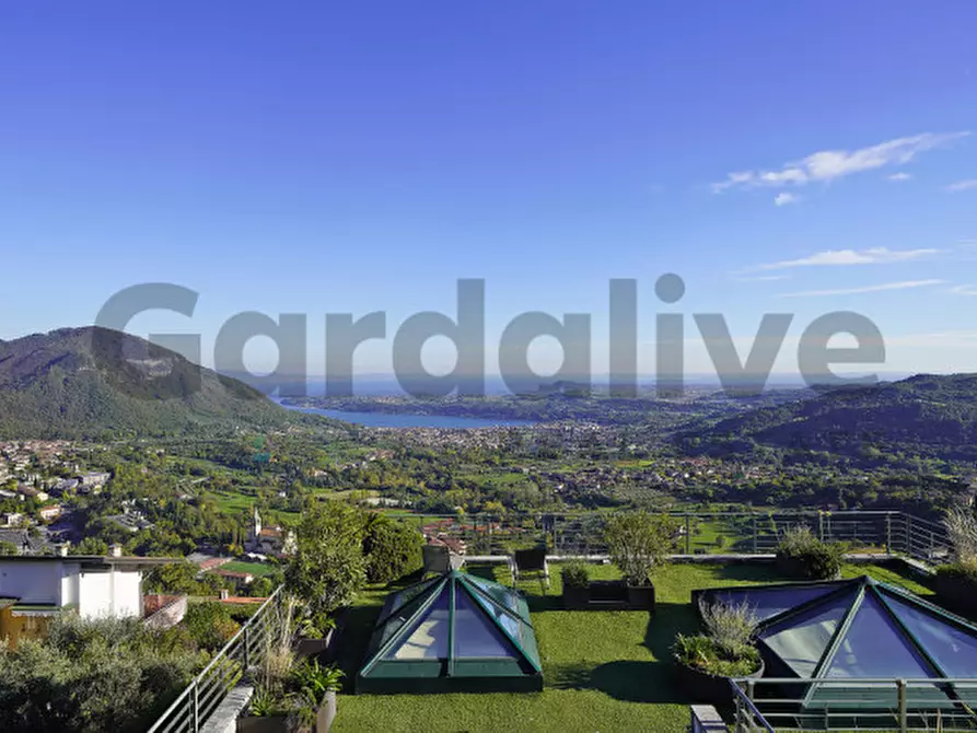 Immagine 18 di Villa in vendita  in Via Sant'Anna, Salò a Salò