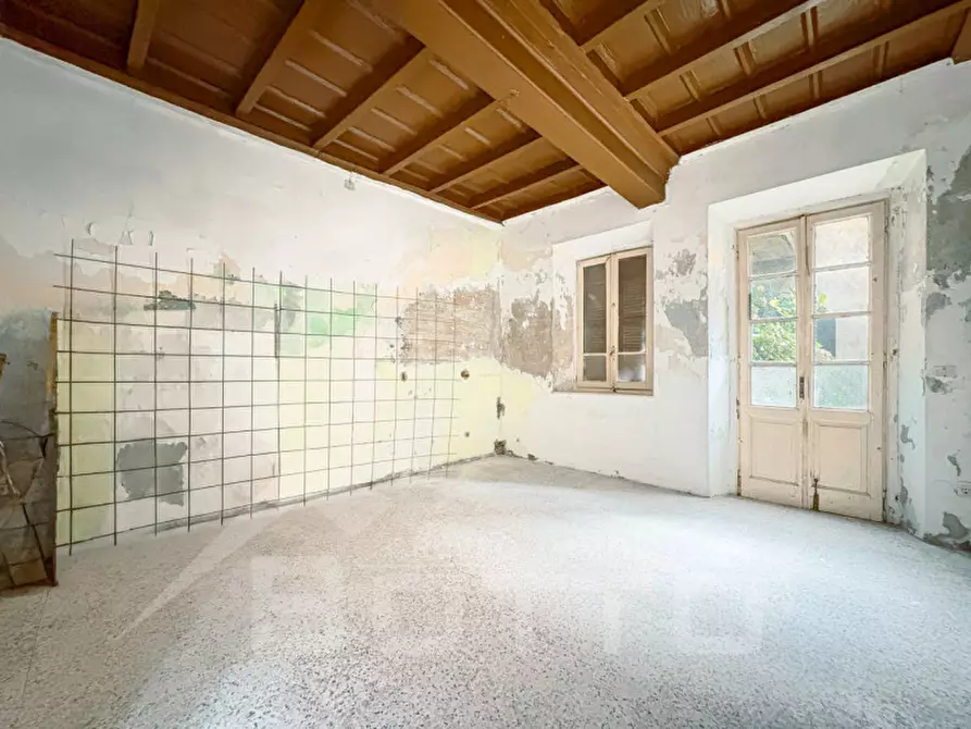 Immagine 4 di Rustico / casale in vendita  in Via Cavour 7 a Oleggio