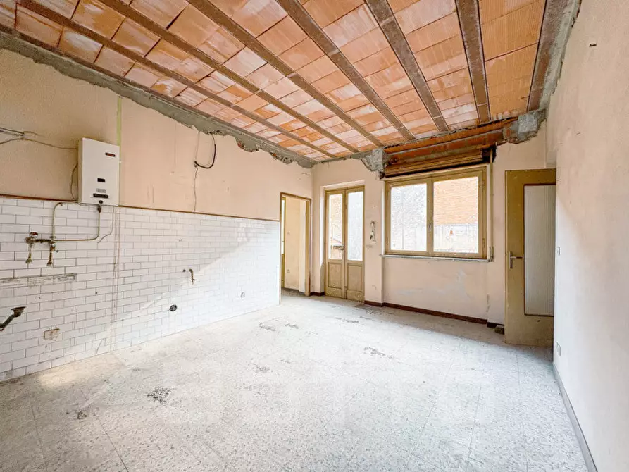 Immagine 10 di Rustico / casale in vendita  in Via Cavour 7 a Oleggio