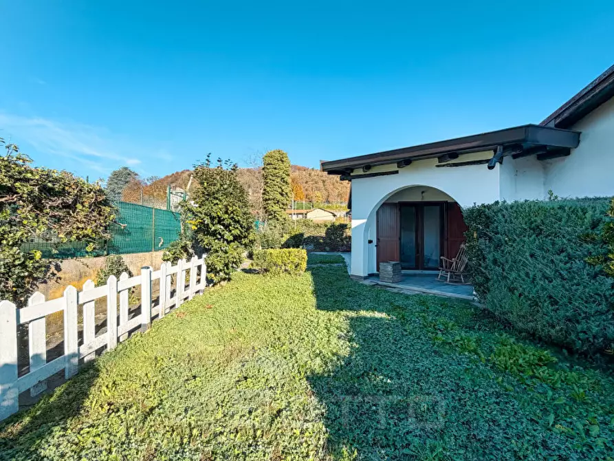 Immagine 22 di Villetta a schiera in vendita  in Via Due Riviere a Armeno