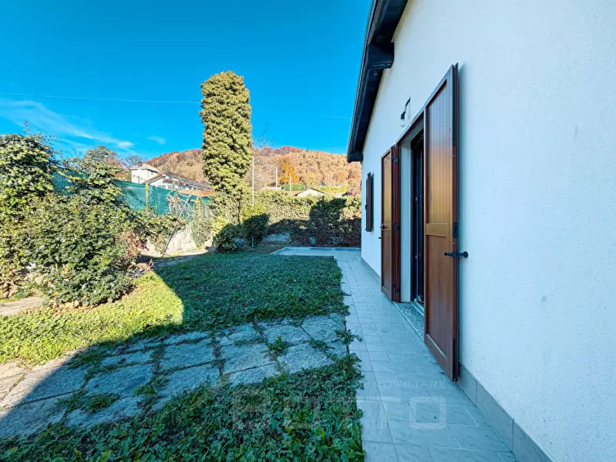 Immagine 23 di Villetta a schiera in vendita  in Via Due Riviere a Armeno