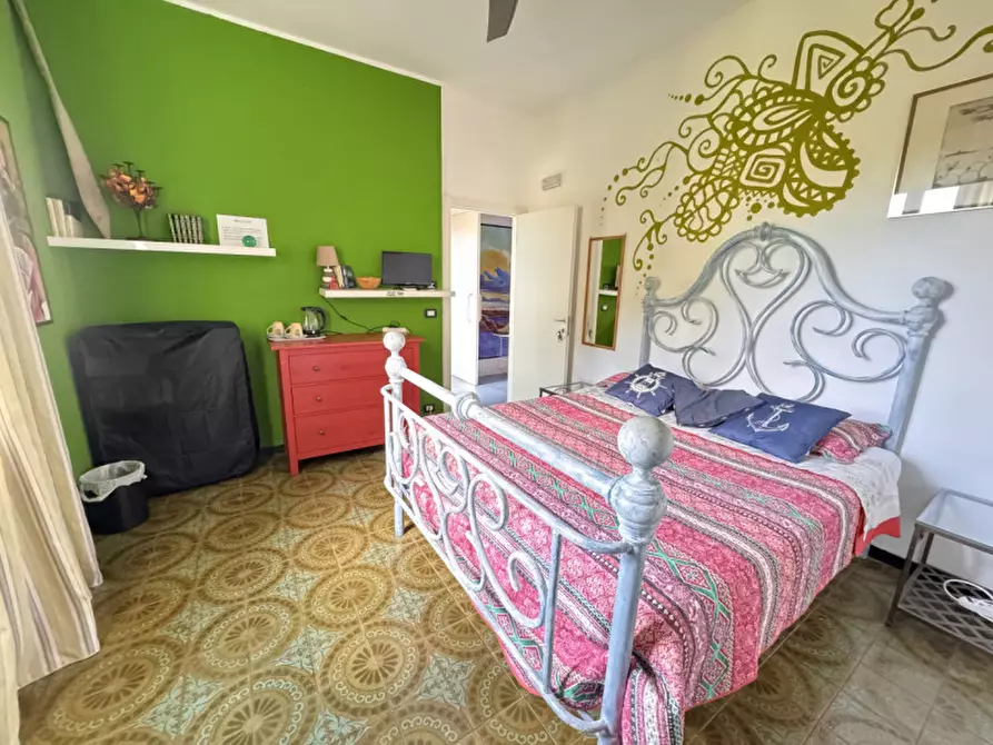 Immagine 6 di Appartamento in vendita  in via Pini d'Aleppo a Varazze