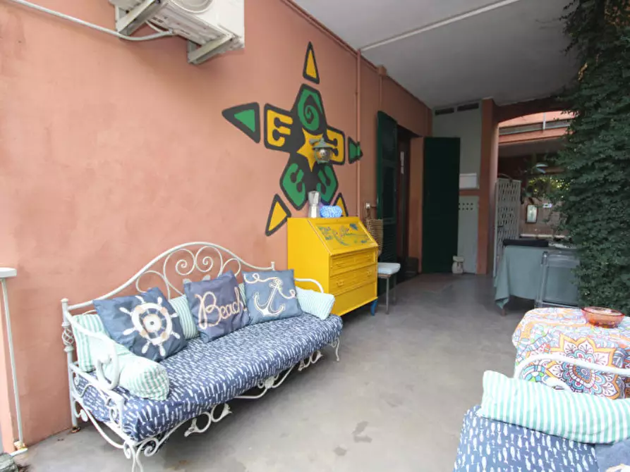 Immagine 23 di Appartamento in vendita  in via Pini d'Aleppo a Varazze