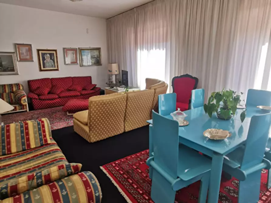 Immagine 2 di Appartamento in vendita  in Viale Vincenzo De Filippis a Catanzaro