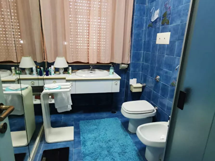 Immagine 17 di Appartamento in vendita  in Viale Vincenzo De Filippis a Catanzaro