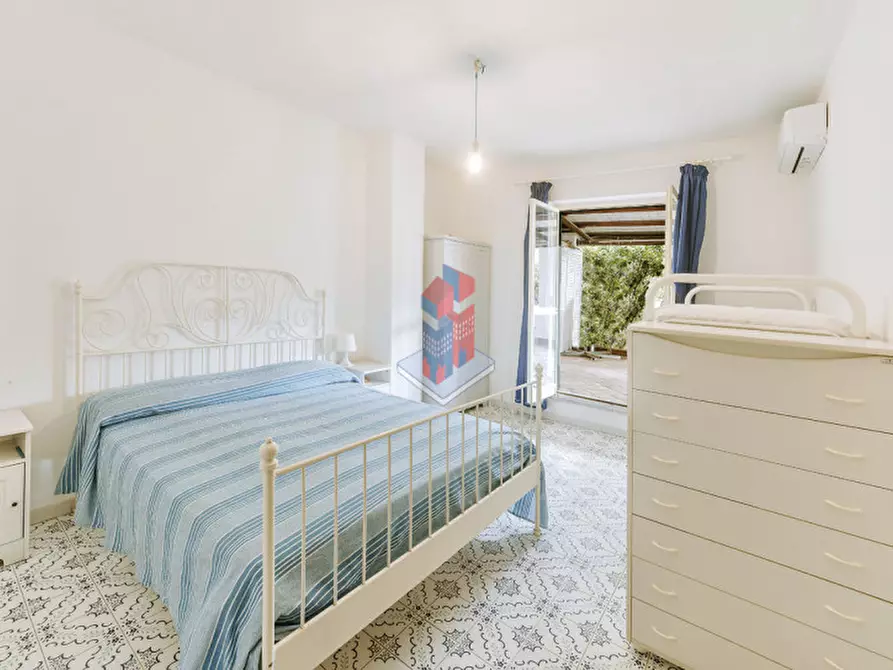 Immagine 17 di Villa in vendita  in ISCHIA-FORIO-VILLA UNIFAMILIARE a Forio