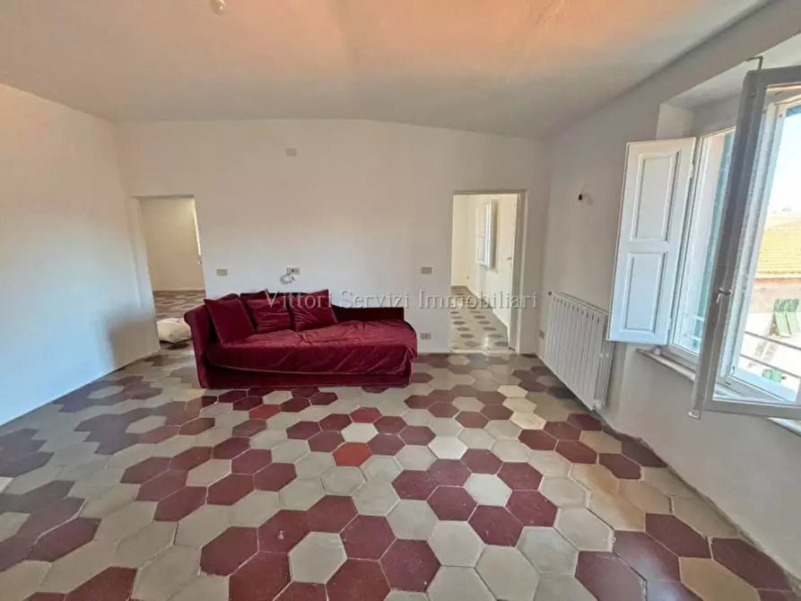 Immagine 3 di Appartamento in vendita  a Piombino