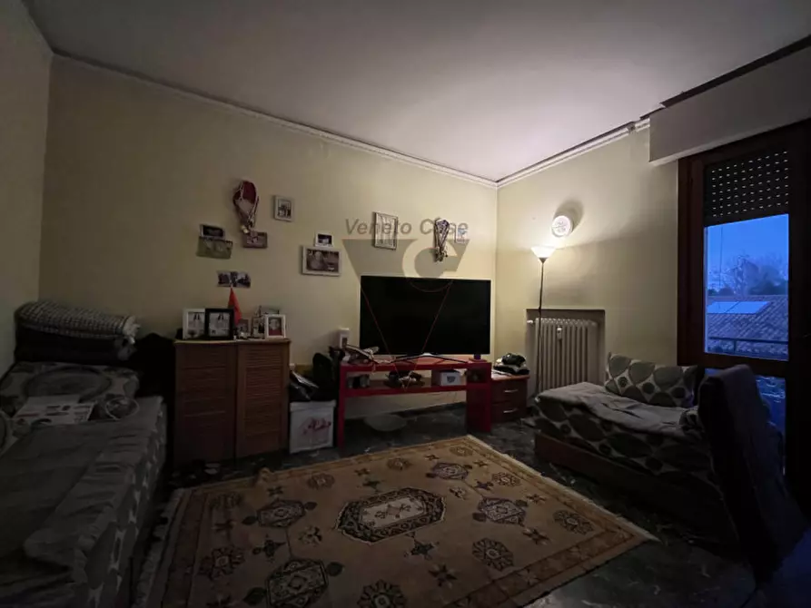 Immagine 3 di Appartamento in vendita  in Via Luigi Pirandello a Mira