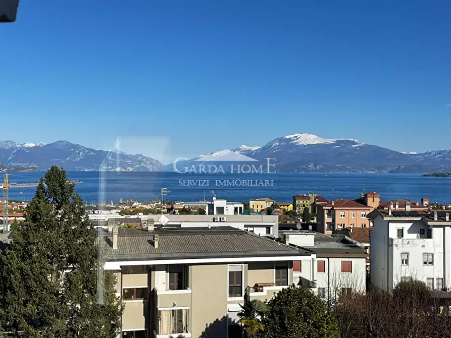 Immagine 10 di Attico in affitto  in Via Luigi Negrelli n. 5 a Desenzano Del Garda