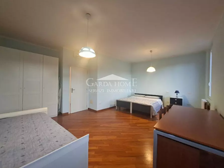 Immagine 22 di Attico in affitto  in Via Luigi Negrelli n. 5 a Desenzano Del Garda