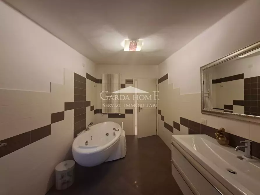 Immagine 33 di Attico in affitto  in Via Luigi Negrelli n. 5 a Desenzano Del Garda