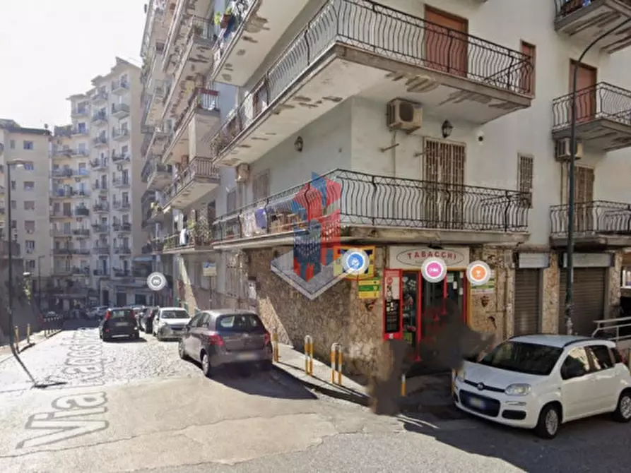 Immagine 5 di Negozio in vendita  in VIA KAGOSHIMA (PARTE ALTA,QUASI ANGOLO VIA S.STEFANO) a Napoli