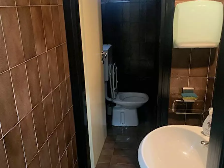 Immagine 8 di Ufficio in vendita  in Via Nazareth a Padova