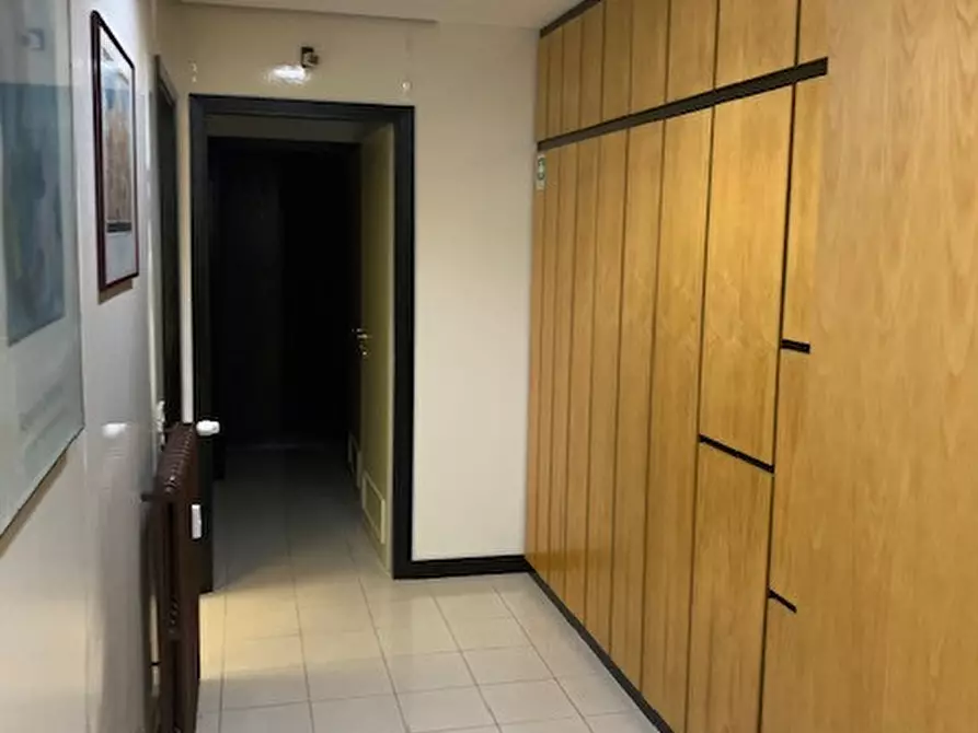 Immagine 10 di Ufficio in vendita  in Via Nazareth a Padova