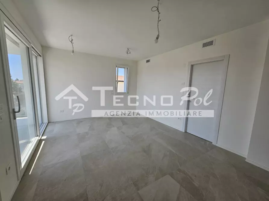 Immagine 2 di Attico in vendita  in Via Guido Reni a Padova