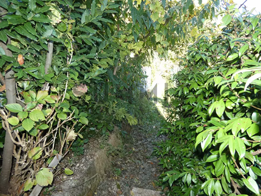 Immagine 19 di Casa bifamiliare in vendita  a Schio