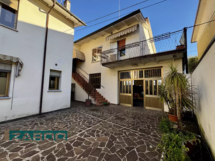 Immagine 14 di Casa indipendente in vendita  a Riese Pio x