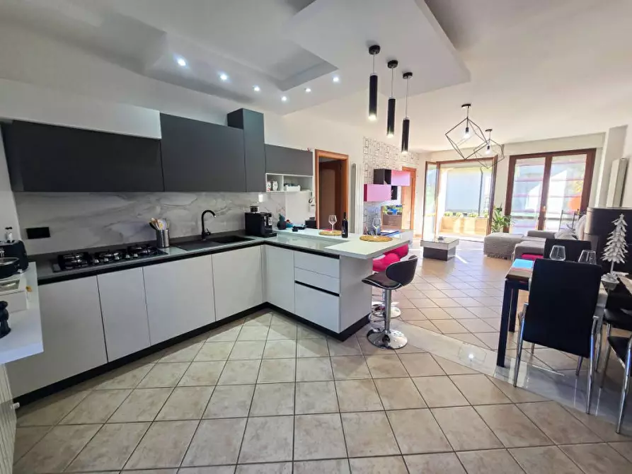 Immagine 14 di Villetta a schiera in vendita  in Via Madonna Grande a Sant'angelo In Vado