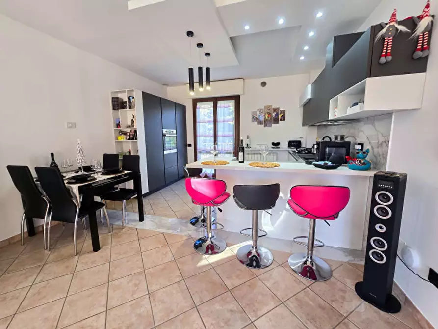 Immagine 16 di Villetta a schiera in vendita  in Via Madonna Grande a Sant'angelo In Vado