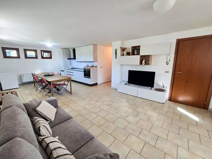 Immagine 35 di Villetta a schiera in vendita  in Via Madonna Grande a Sant'angelo In Vado