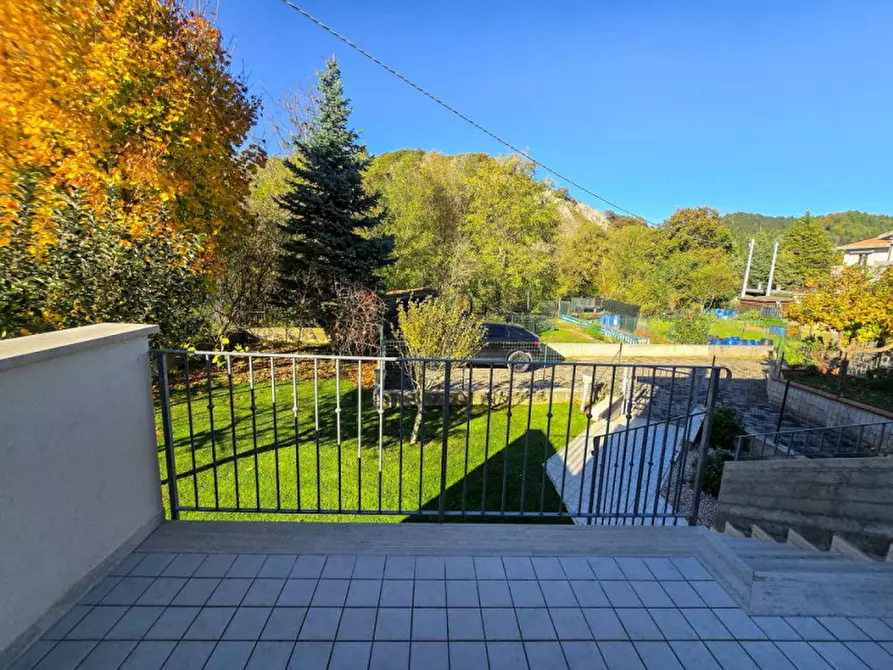 Immagine 48 di Villetta a schiera in vendita  in Via Madonna Grande a Sant'angelo In Vado