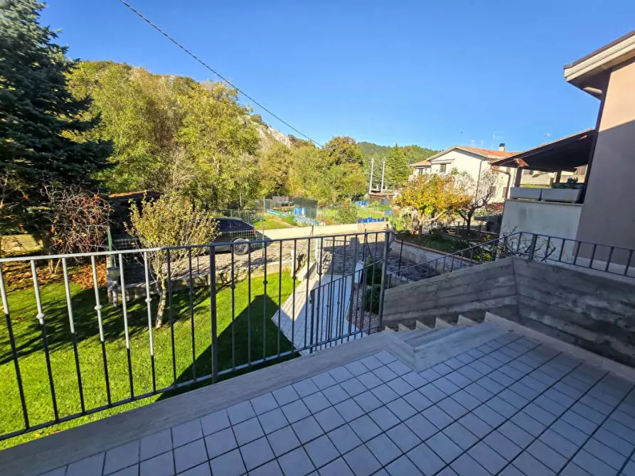 Immagine 49 di Villetta a schiera in vendita  in Via Madonna Grande a Sant'angelo In Vado