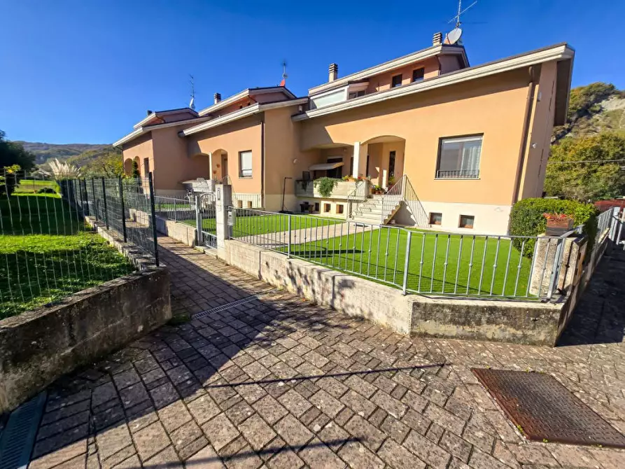 Immagine 53 di Villetta a schiera in vendita  in Via Madonna Grande a Sant'angelo In Vado