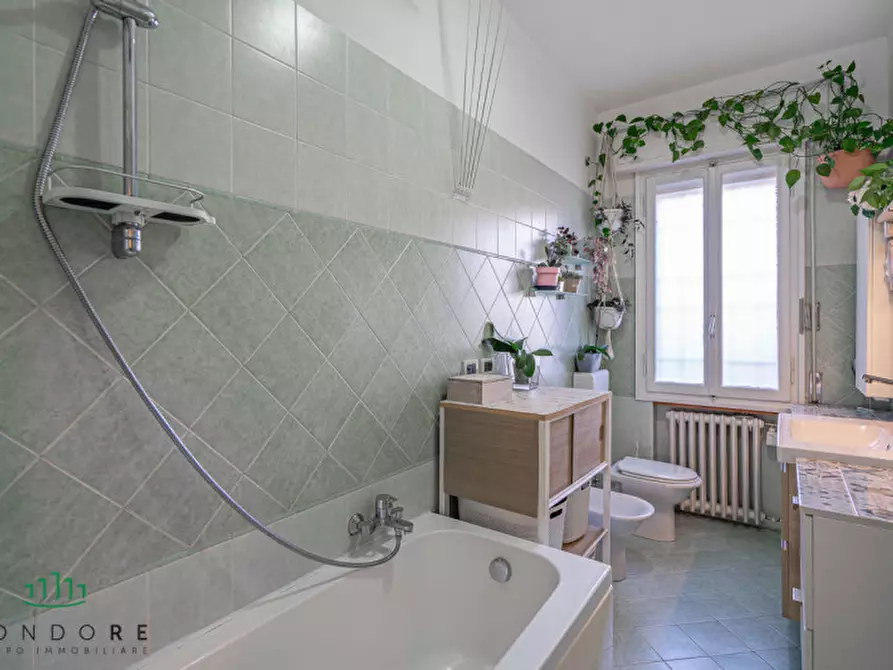 Immagine 28 di Appartamento in vendita  in via pietro micca a Casalecchio Di Reno