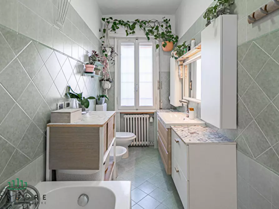 Immagine 29 di Appartamento in vendita  in via pietro micca a Casalecchio Di Reno