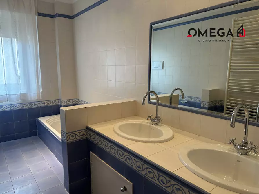 Immagine 15 di Appartamento in vendita  in Via Piccardi, 17 a Trieste