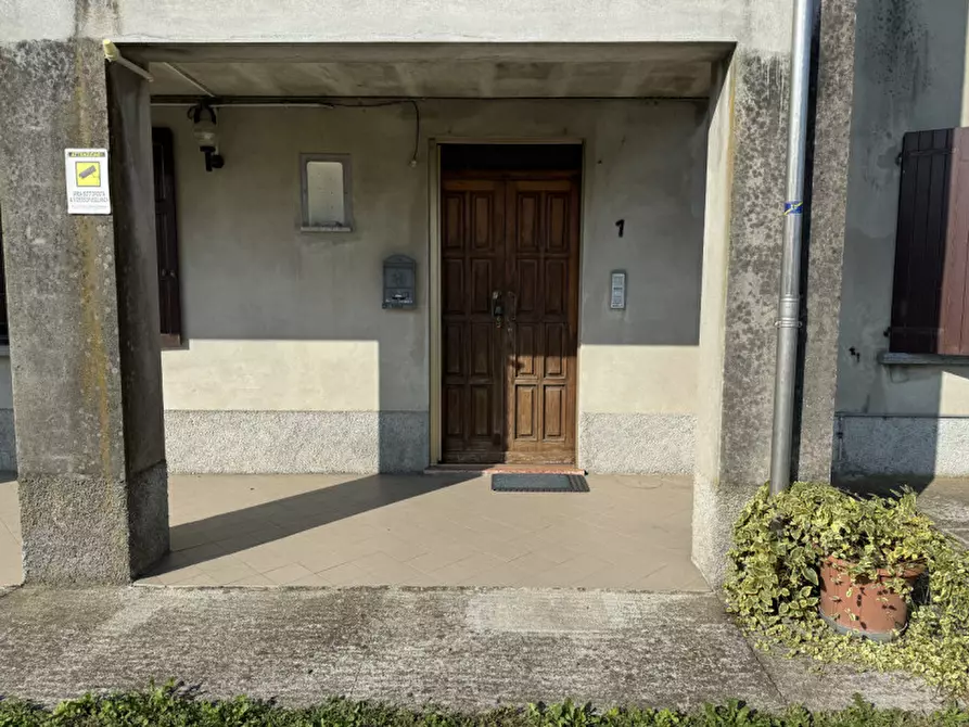 Immagine 2 di Casa indipendente in vendita  in Via Cremonese 1 a San Secondo Parmense