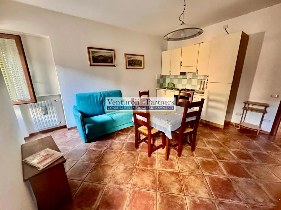 Immagine 1 di Appartamento in vendita  in via Palazzi Garibaldi a Puegnago Sul Garda