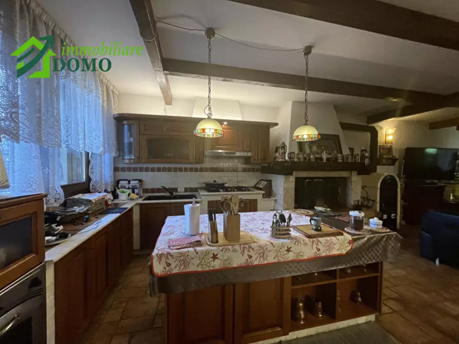 Immagine 23 di Casa indipendente in vendita  in schio a Schio