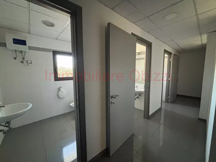 Immagine 17 di Ufficio in affitto  in Corso Stati Uniti a Padova