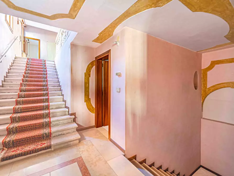 Immagine 9 di Appartamento in vendita  in Piazza del grano a Treviso