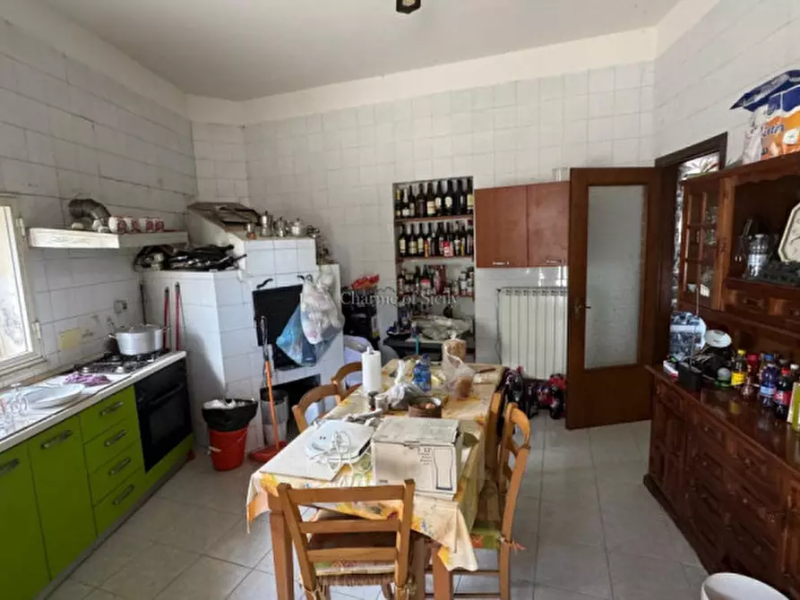Immagine 9 di Casa indipendente in vendita  a Noto