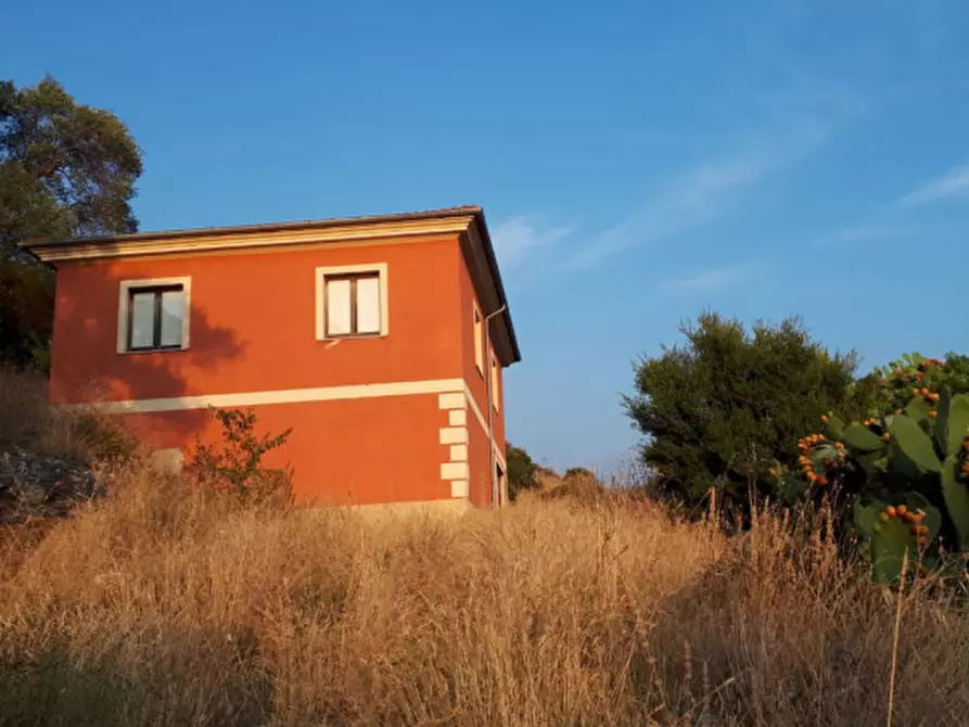 Immagine 2 di Casa indipendente in vendita  in SP 85 a Buccino