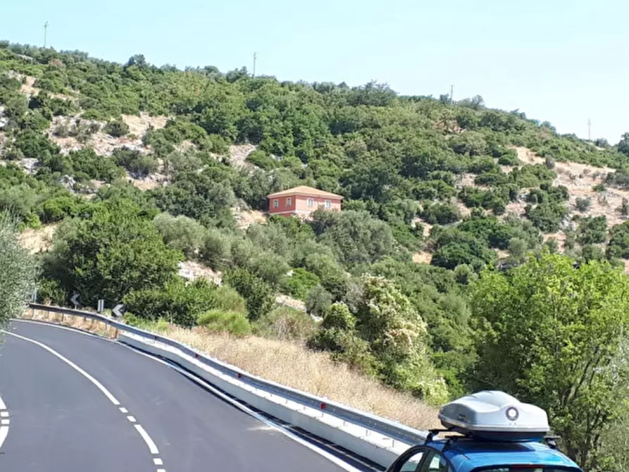 Immagine 14 di Casa indipendente in vendita  in SP 85 a Buccino