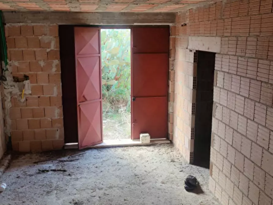 Immagine 25 di Casa indipendente in vendita  in SP 85 a Buccino