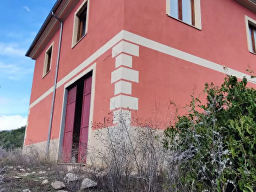 Immagine 33 di Casa indipendente in vendita  in SP 85 a Buccino