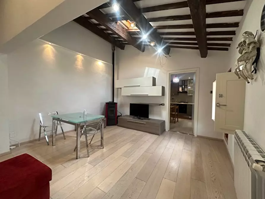 Immagine 19 di Appartamento in vendita  a Perugia