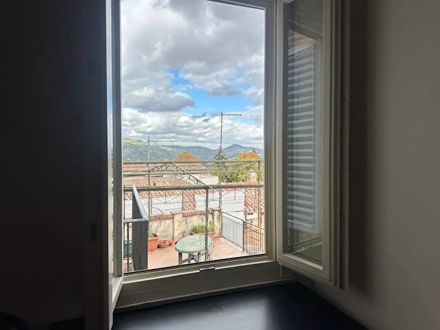 Immagine 31 di Appartamento in vendita  a Perugia