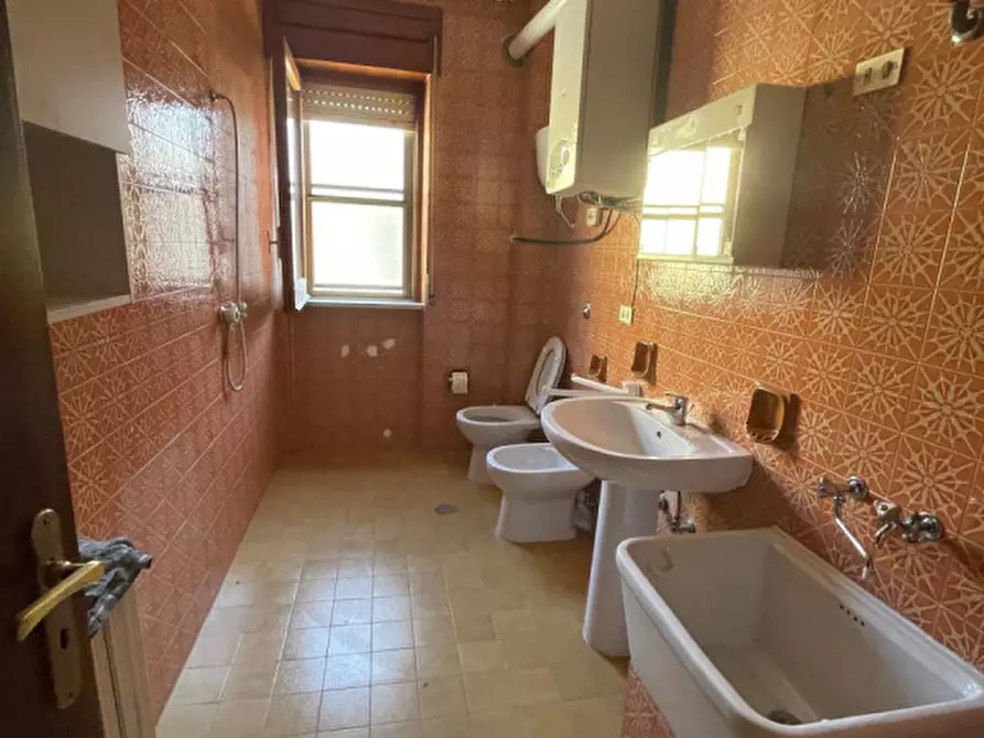 Immagine 11 di Appartamento in vendita  in Via Giustino Fortunato a Marsicovetere