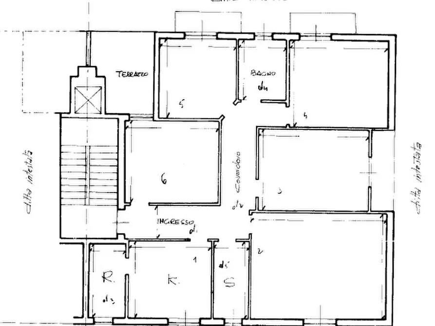 Immagine 18 di Appartamento in vendita  in Via Giustino Fortunato a Marsicovetere
