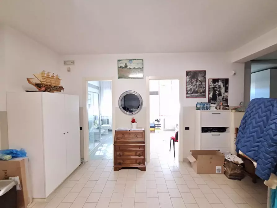 Immagine 10 di Villa in vendita  in Via Ciro Menotti a Rovigo