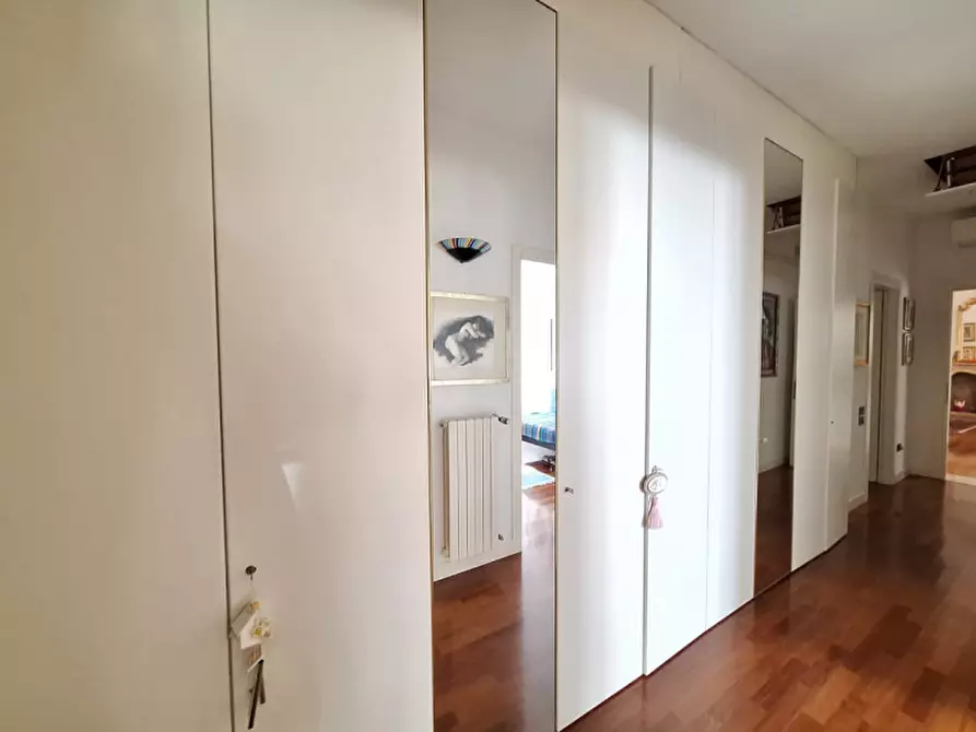 Immagine 20 di Villa in vendita  in Via Ciro Menotti a Rovigo